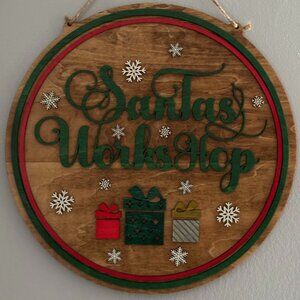 🎄 Handmade Santa’s Workshop Sign – Festive Holiday Wall Art